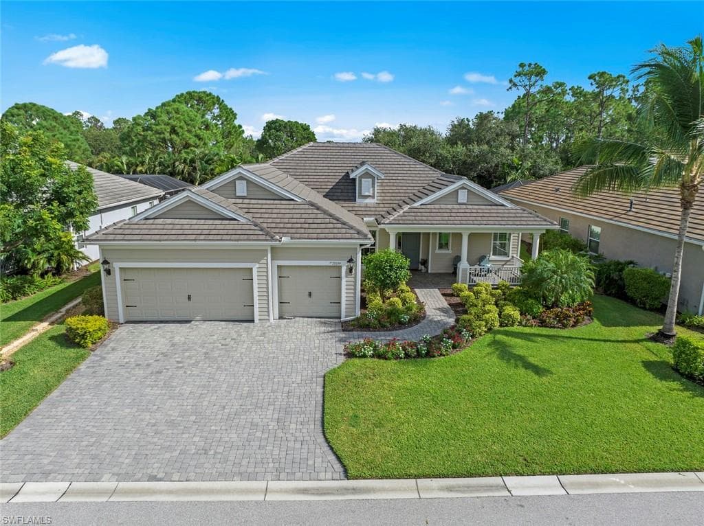 21539 Oaks Of Estero CIR ESTERO, FL 33928