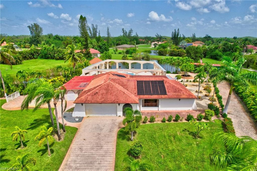 12302 Isabella DR BONITA SPRINGS, FL 34135