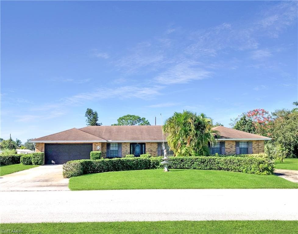 811 Cedar ST CLEWISTON, FL 33440