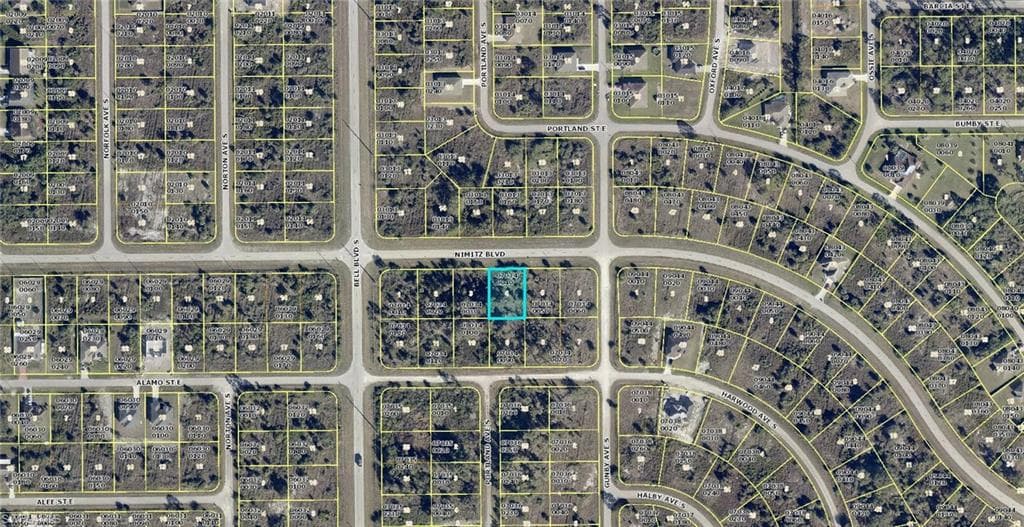 808 Nimitz BLVD LEHIGH ACRES, FL 33974