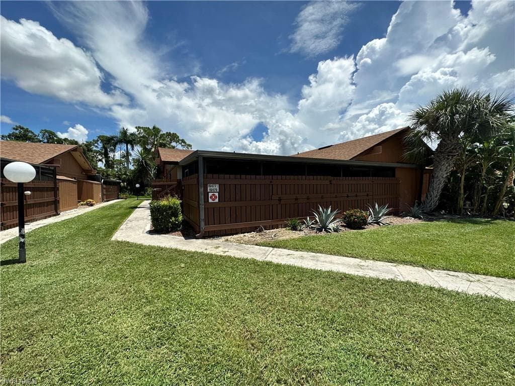15475 Crystal Lake DR A NORTH FORT MYERS, FL 33917