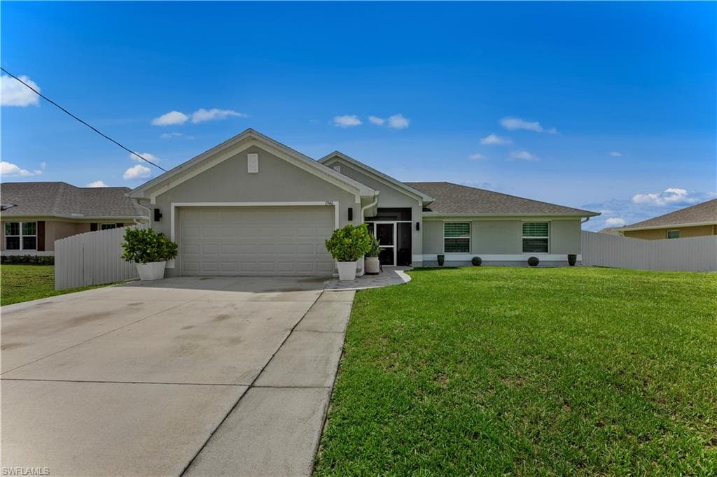 1946 Redmont AVE LEHIGH ACRES, FL 33972