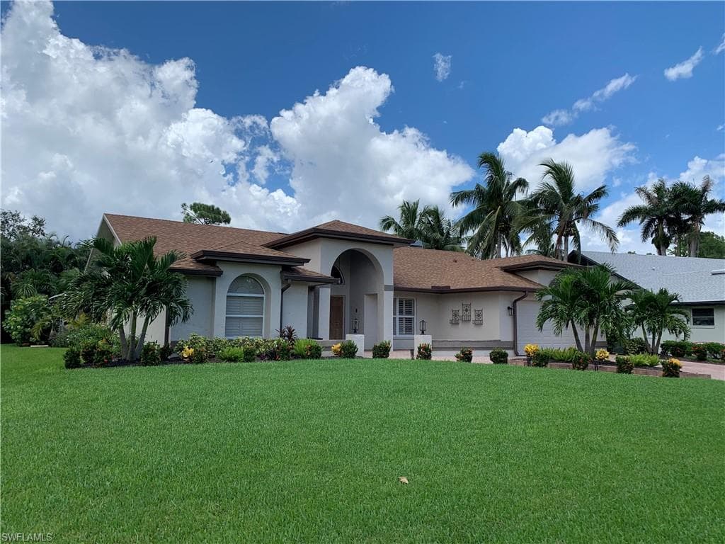 6597 Willow Lake CIR FORT MYERS, FL 33966