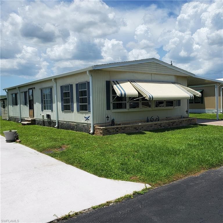 3145 Orchard DR NORTH FORT MYERS, FL 33917
