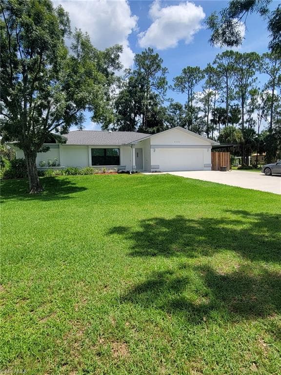 21151 Captain Nelson CT ALVA, FL 33920