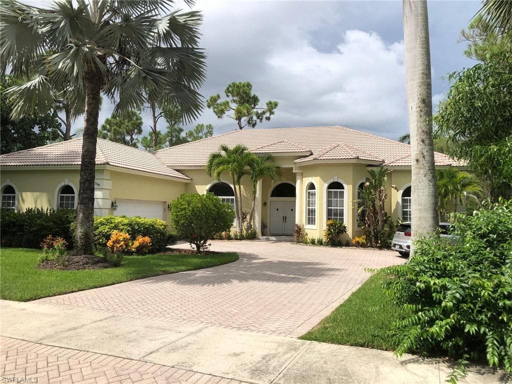 2280 Hawksridge LOOP NAPLES, FL 34105