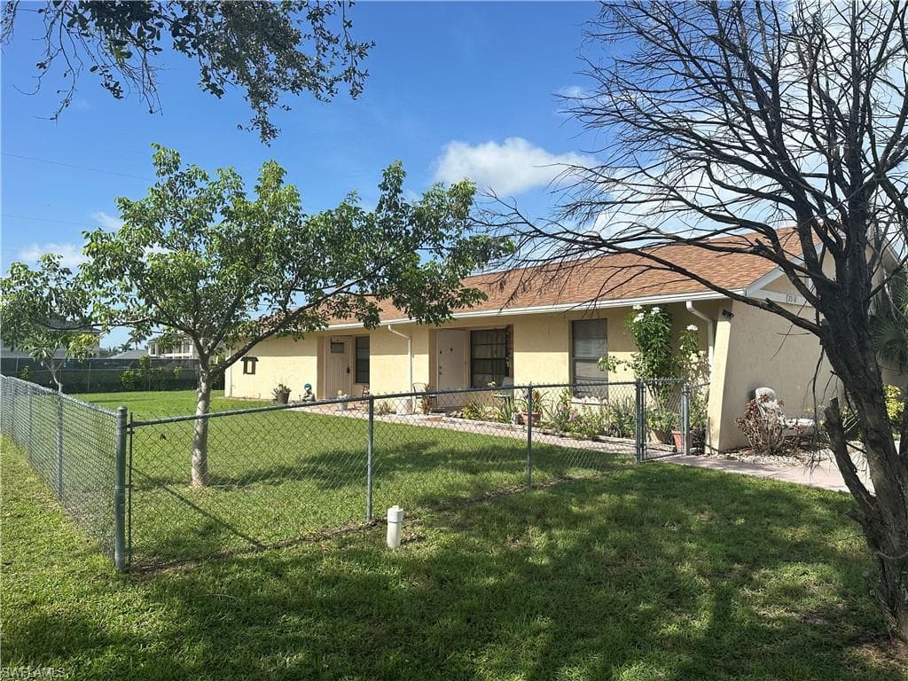 2316 SE 6th LN A-B CAPE CORAL, FL 33990