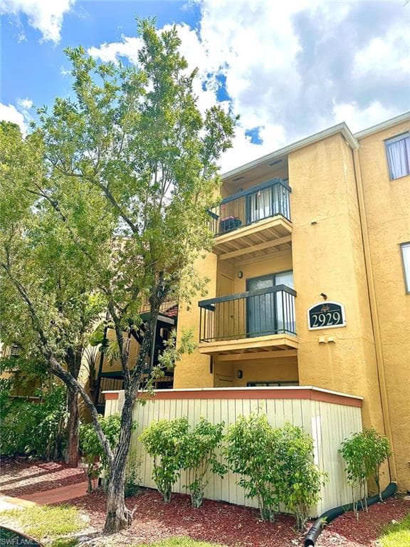 2929 Winkler AVE 1018 FORT MYERS, FL 33916