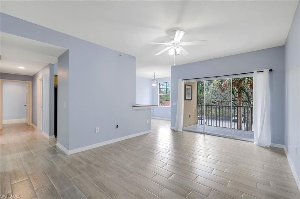 7925 Preserve CIR 325 NAPLES, FL 34119