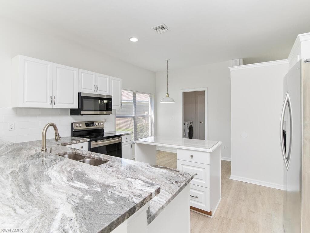 13252 Hastings LN FORT MYERS, FL 33913