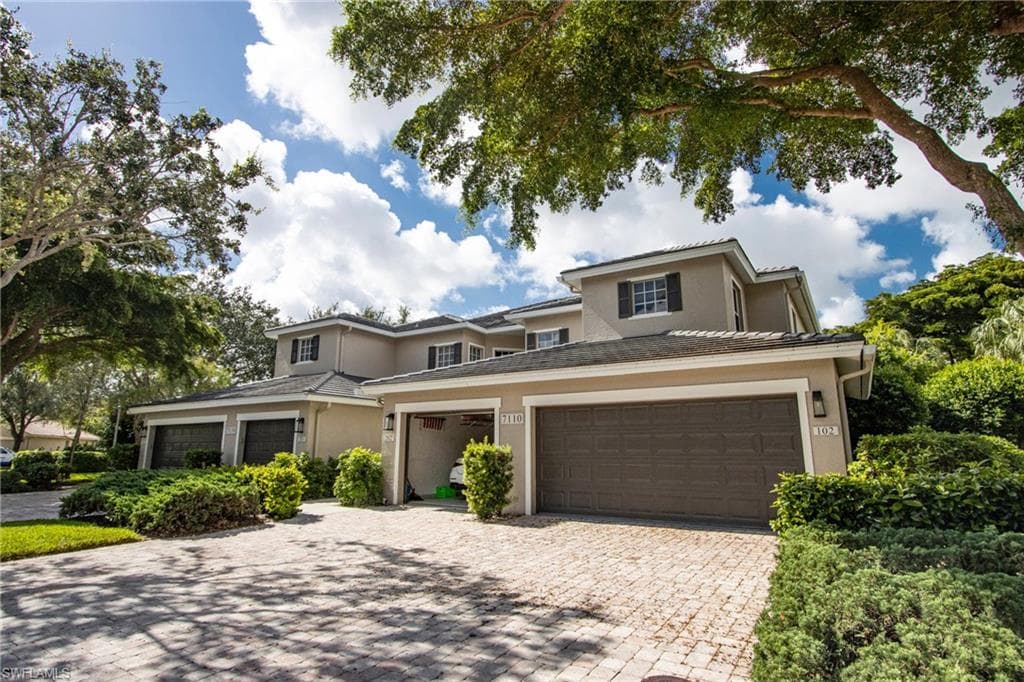 7110 Wild Forest CT 102 NAPLES, FL 34109
