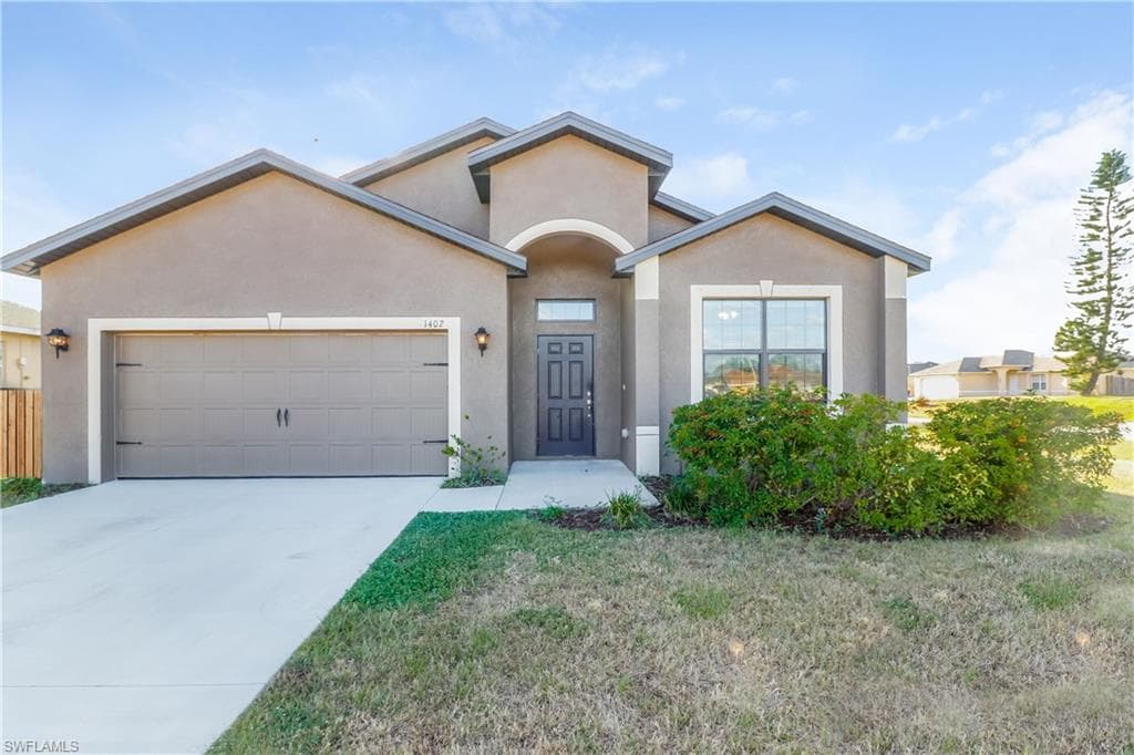 1402 SW 18th PL CAPE CORAL, FL 33991