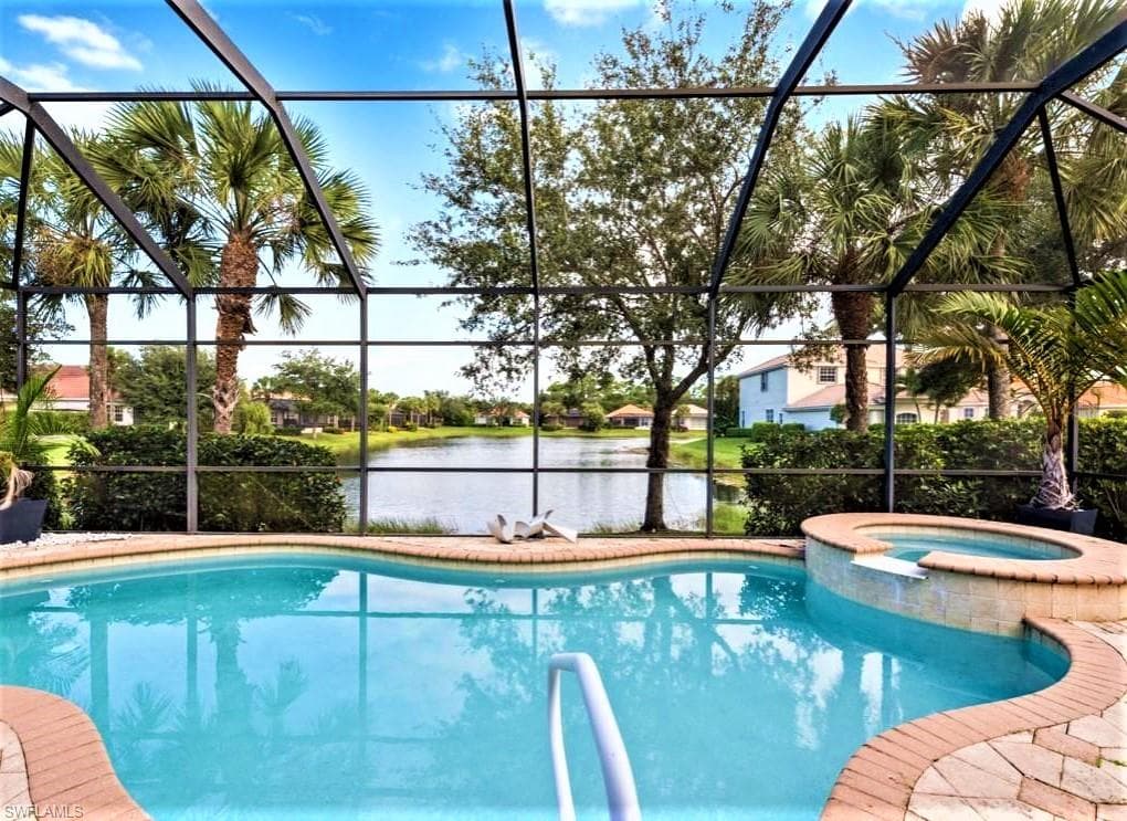 16129 Parque LN NAPLES, FL 34110