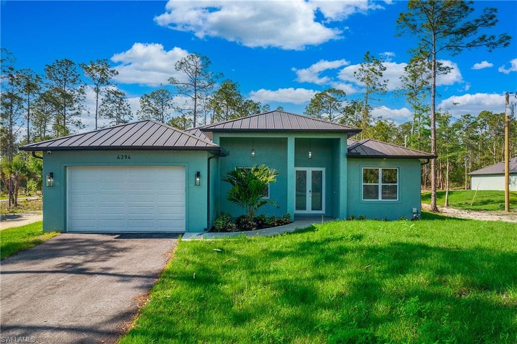 4362-4394 14th AVE SE NAPLES, FL 34117