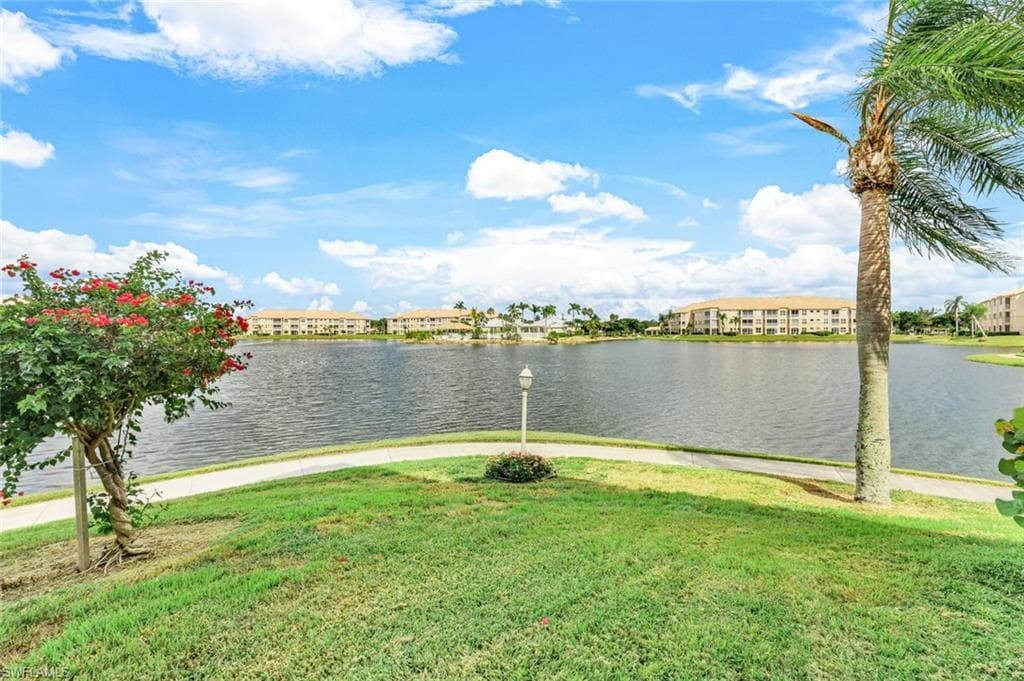 9150 Southmont CV 104 FORT MYERS, FL 33908