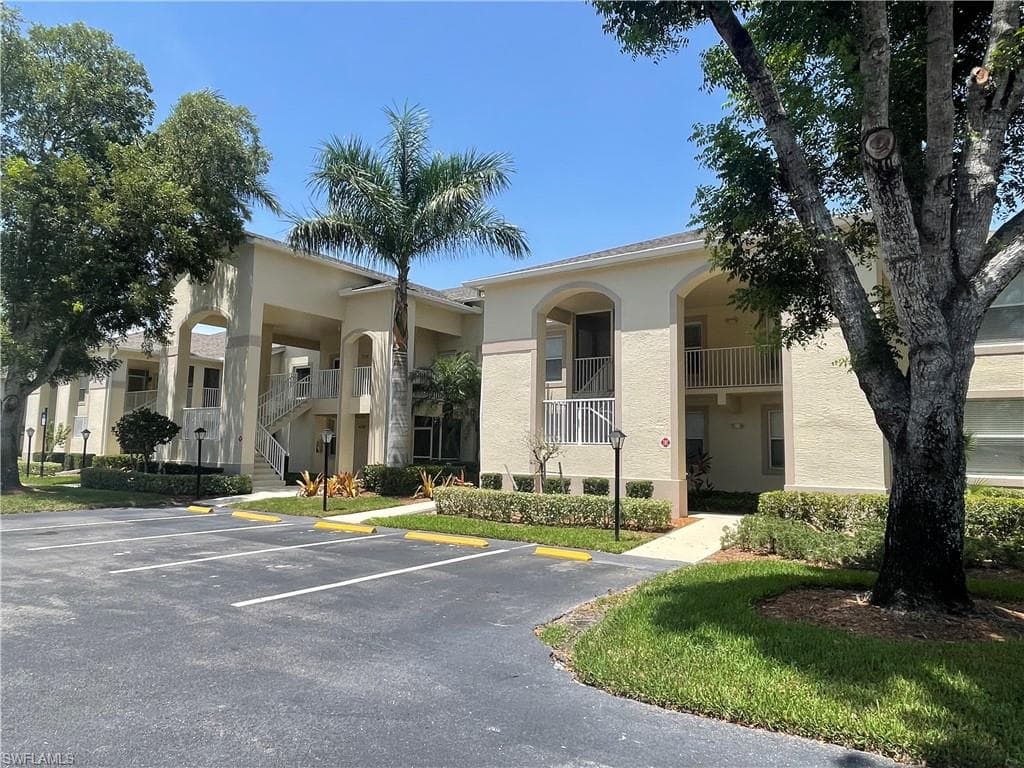 21341 Lancaster RUN 415 ESTERO, FL 33928