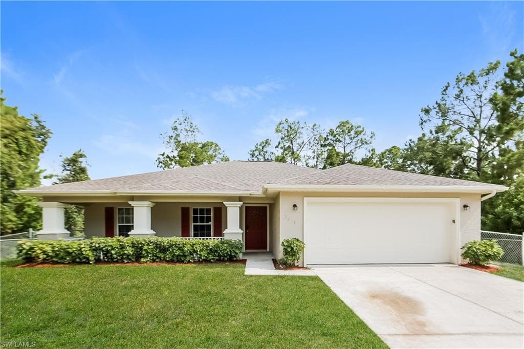 2817 51st ST W LEHIGH ACRES, FL 33971