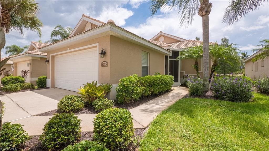 8315 Langshire WAY FORT MYERS, FL 33912