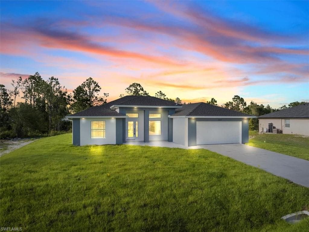 3828 21st ST W LEHIGH ACRES, FL 33971