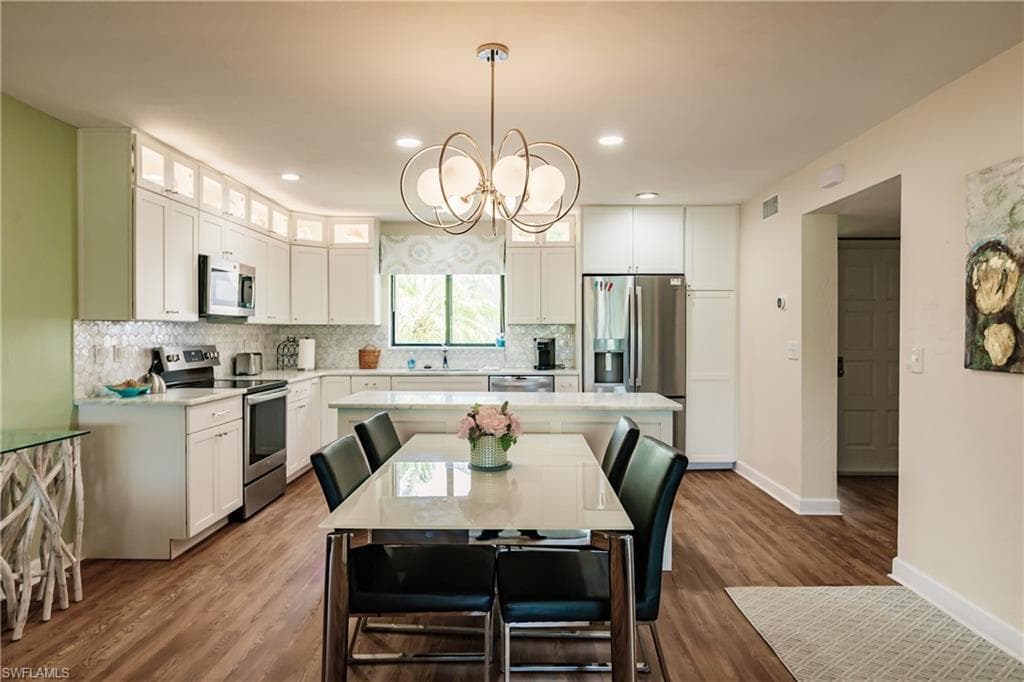 4250 Steamboat Bend 202 FORT MYERS, FL 33919