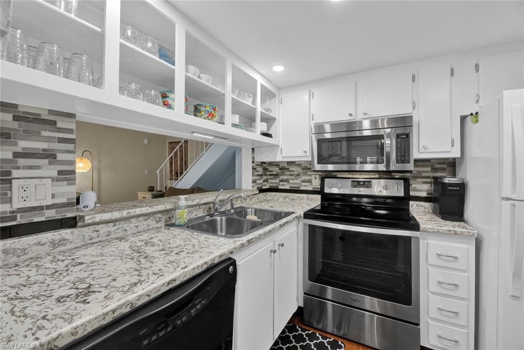 3289 New South Province BLVD 3 FORT MYERS, FL 33907