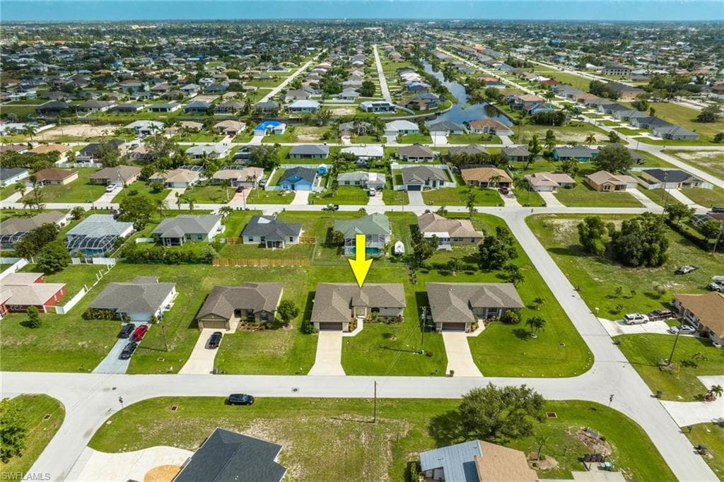 837 SW 37th LN CAPE CORAL, FL 33914
