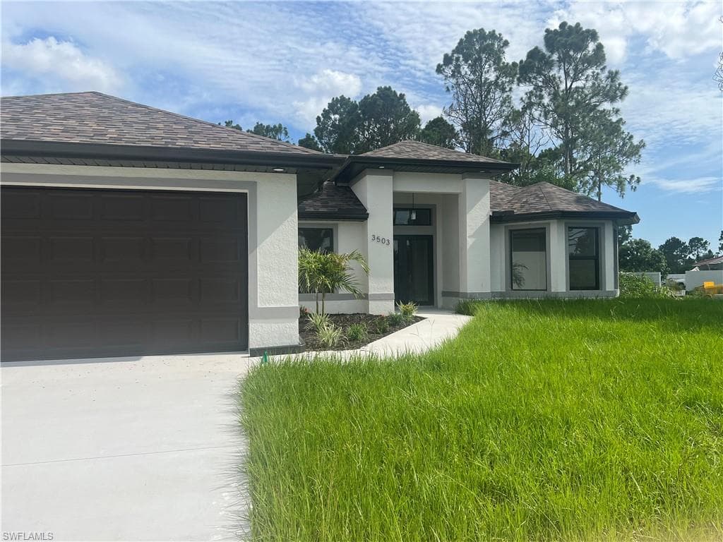 307 Raber AVE LEHIGH ACRES, FL 33974