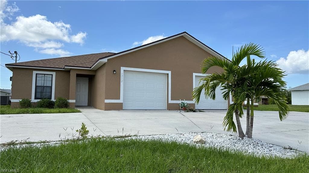 1712 SW 32nd TER CAPE CORAL, FL 33914