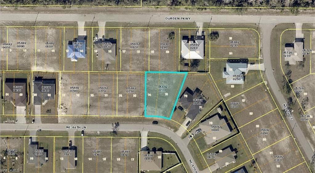 837 NE 44th LN CAPE CORAL, FL 33909