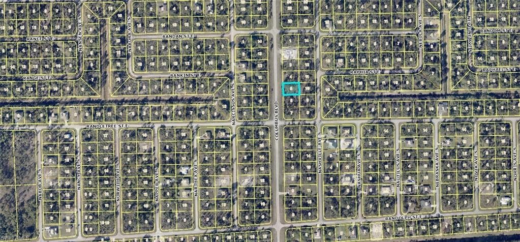 223 Columbus BLVD S LEHIGH ACRES, FL 33974