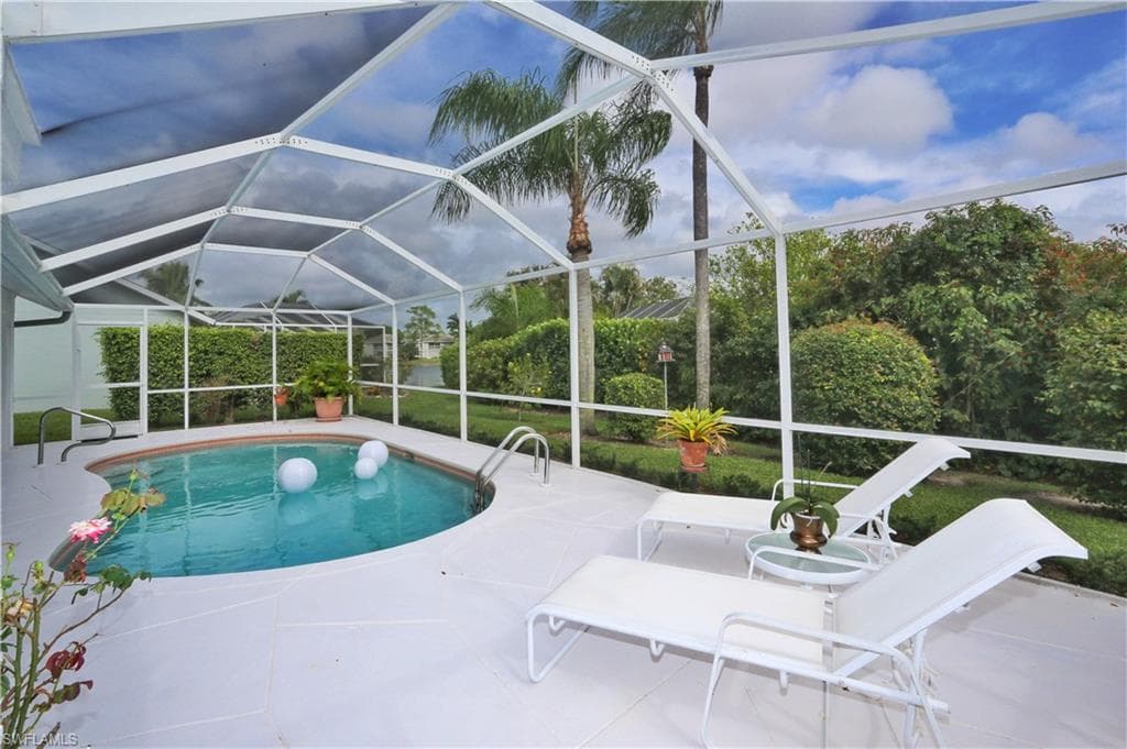 740 Lambton LN NAPLES, FL 34104