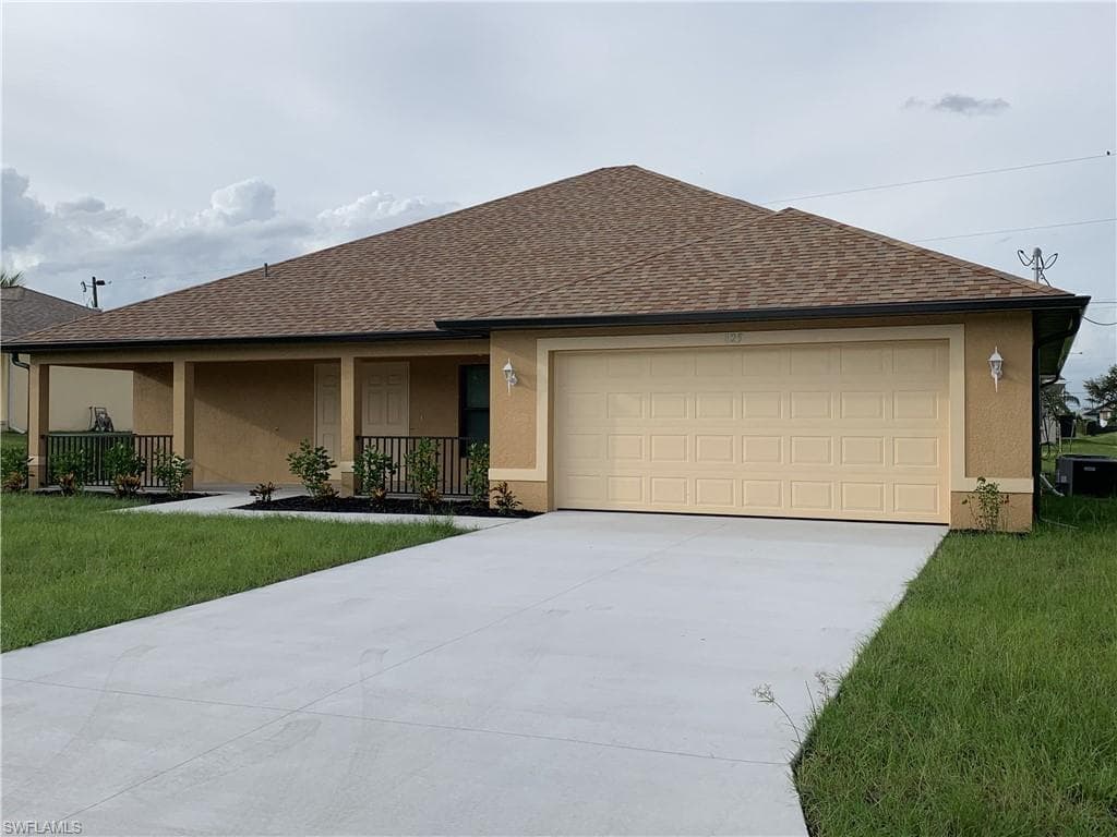 825 NE 10th ST CAPE CORAL, FL 33909