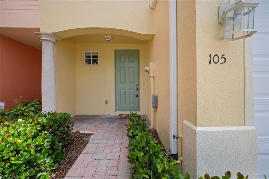 9819 Catena WAY 105 FORT MYERS, FL 33908