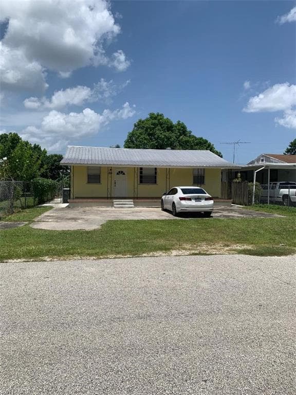 339 W Trinidad AVE CLEWISTON, FL 33440