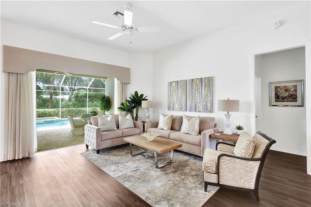 1721 Marsh RUN NAPLES, FL 34109