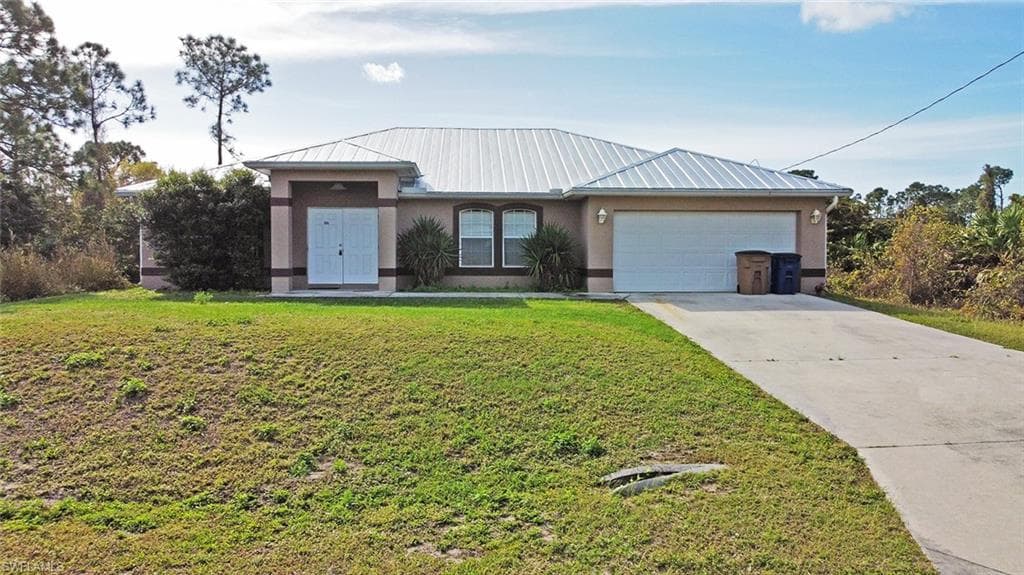 866 Carbon ST E LEHIGH ACRES, FL 33974