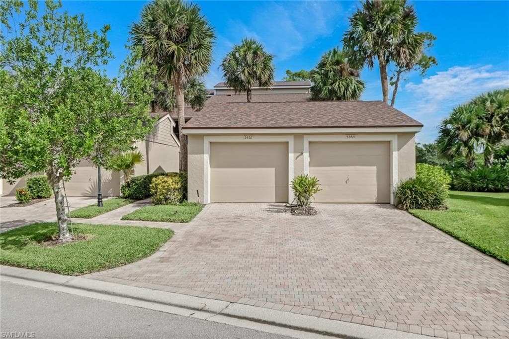 5351 Fox Hollow DR 301 NAPLES, FL 34104