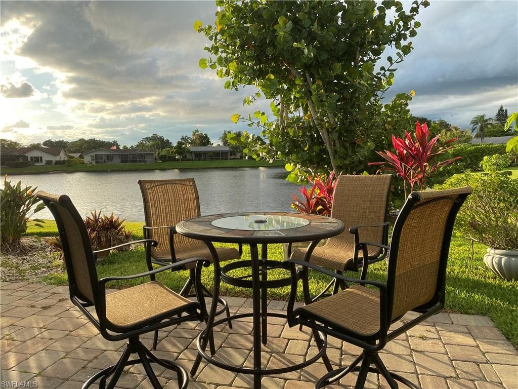 4598 Eagle Key CIR NAPLES, FL 34112