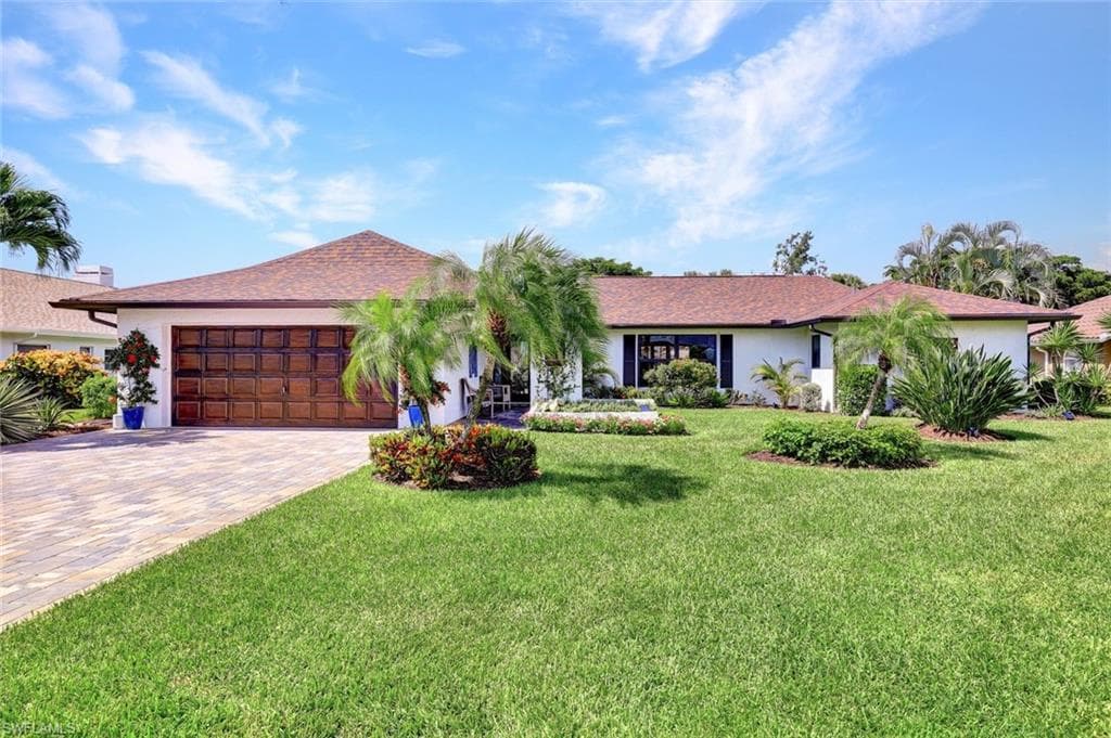 9940 Treasure Cay LN BONITA SPRINGS, FL 34135
