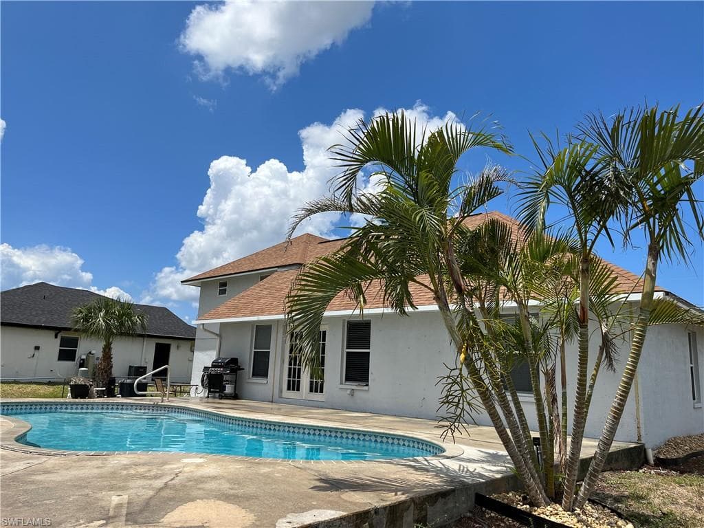 23 NW 22nd AVE CAPE CORAL, FL 33993