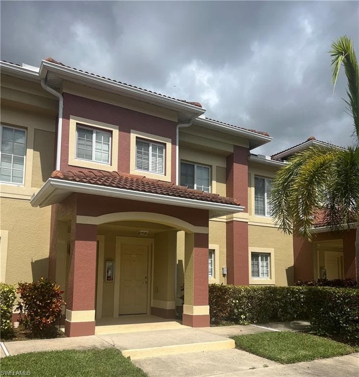 9400 Ivy Brook RUN 106 FORT MYERS, FL 33913