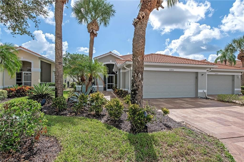 26455 Clarkston DR BONITA SPRINGS, FL 34135