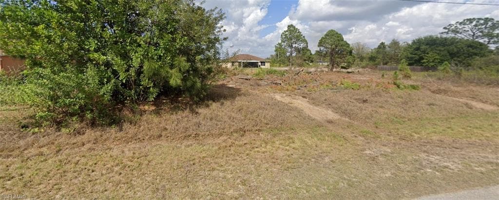 3806 5th ST SW LEHIGH ACRES, FL 33976