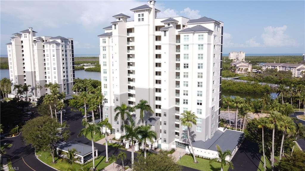 430 Cove Tower DR 1101 NAPLES, FL 34110