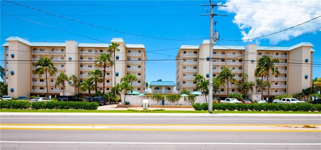 5100 Estero BLVD 4B4 FORT MYERS BEACH, FL 33931