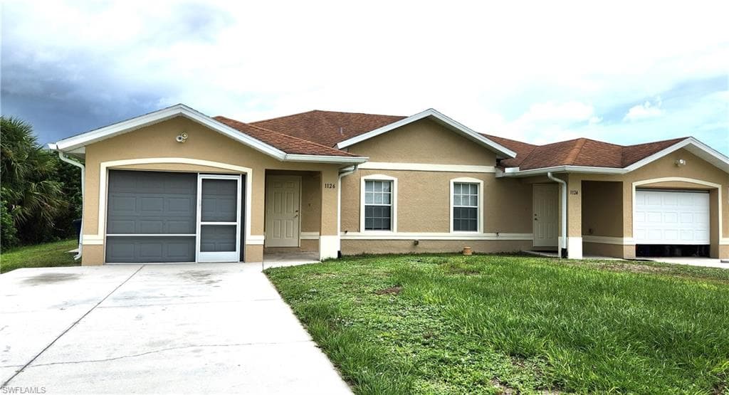 1126 Harold AVE S 1126 LEHIGH ACRES, FL 33973