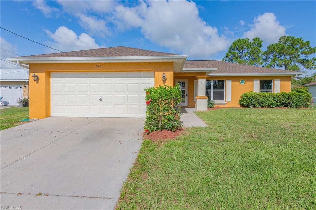 818 Crystal AVE S LEHIGH ACRES, FL 33974