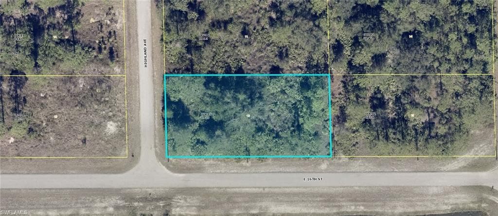 1600 Highland AVE LEHIGH ACRES, FL 33972