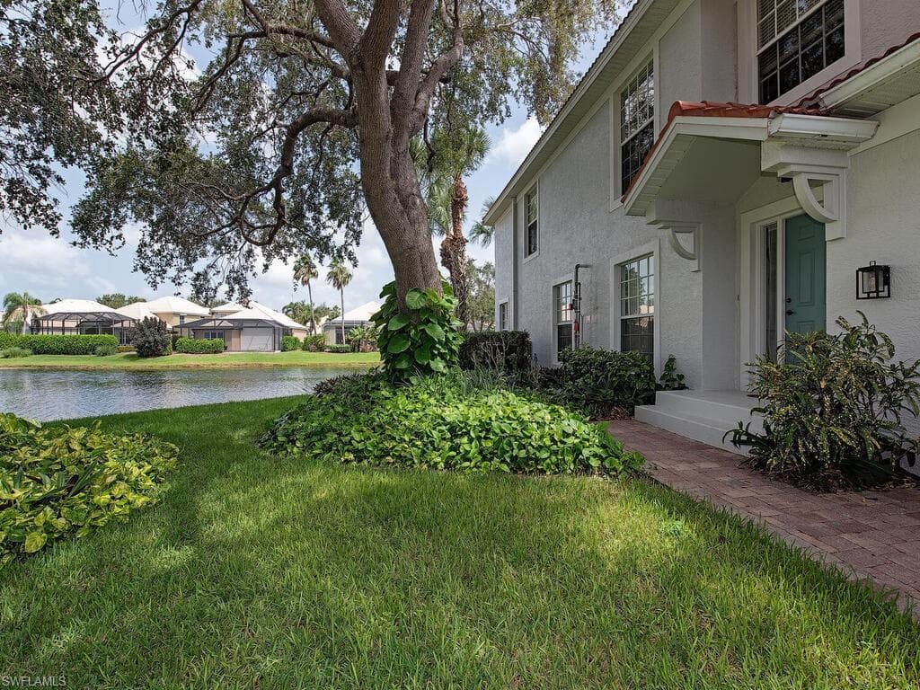 2105 Arielle DR 2706 NAPLES, FL 34109