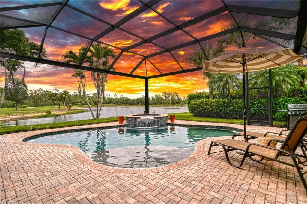 5092 Cerromar DR NAPLES, FL 34112